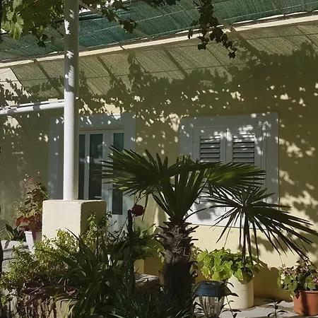 Apartments With Wifi Trsteno, Dubrovnik - 9015 Apartman